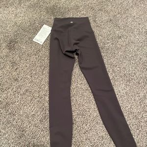 Lulu lemon wunder train HR size 0 28” inseam brand new with tags